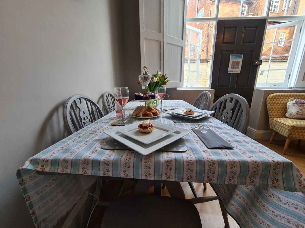 Coopers, Ground Floor Apartment With 2 Bedrooms And 2 Bathrooms Within A Georgian Listed Building Burton-upon-Trent Luaran gambar