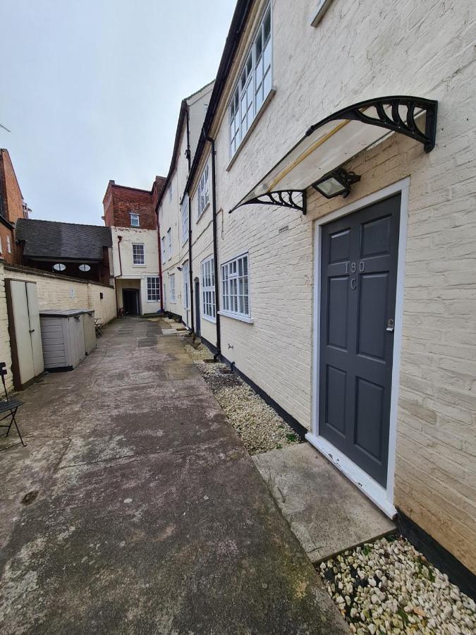 Coopers, Ground Floor Apartment With 2 Bedrooms And 2 Bathrooms Within A Georgian Listed Building Burton-upon-Trent Luaran gambar